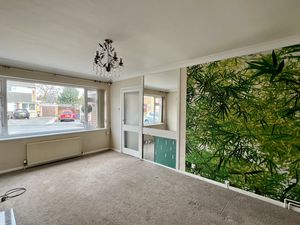 Photo 7- click for photo gallery